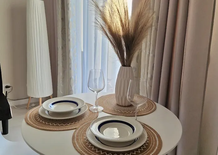 Studia * Пуэрто-де-Сантьяго